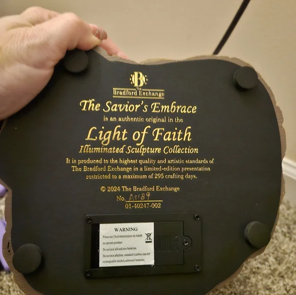 Bradford Exchange Religious Figurine with Waterfall and Lambs - Picture 5 of 9